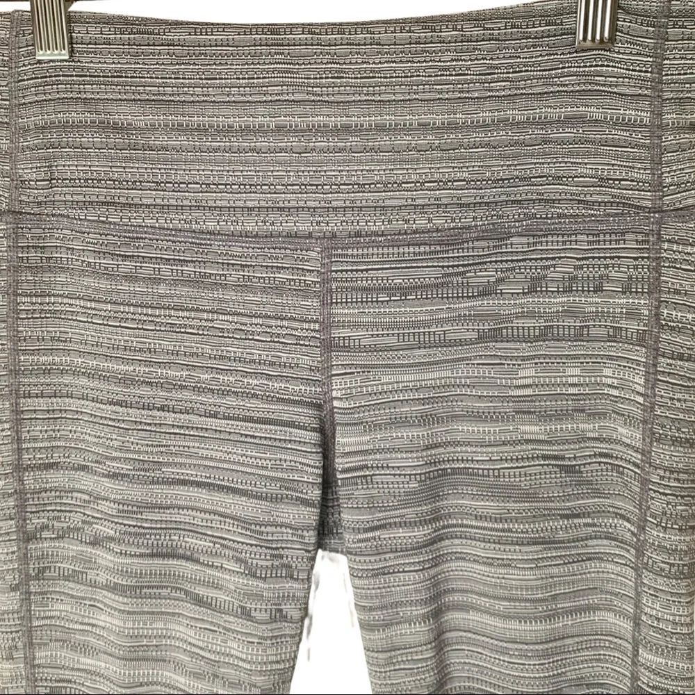 ATHLETA Jacquard Chaturanga Athletic Tight Legging Grey Size Small - Picture 5 of 13